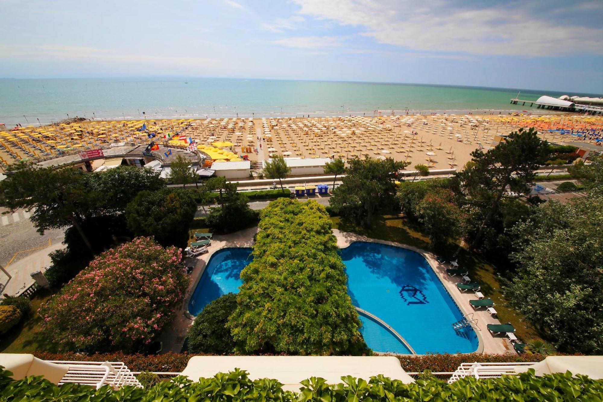 Grande Albergo Marin Lignano Sabbiadoro Exterior foto